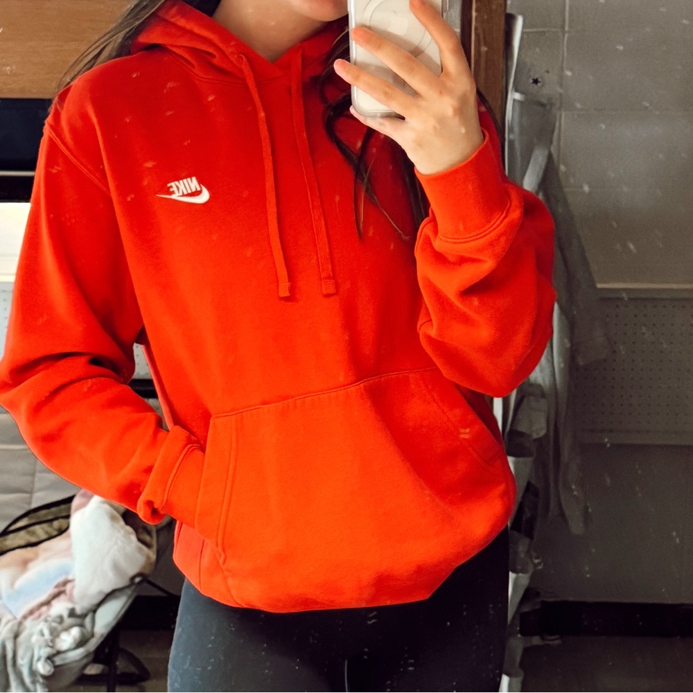 Nike sweatshirt